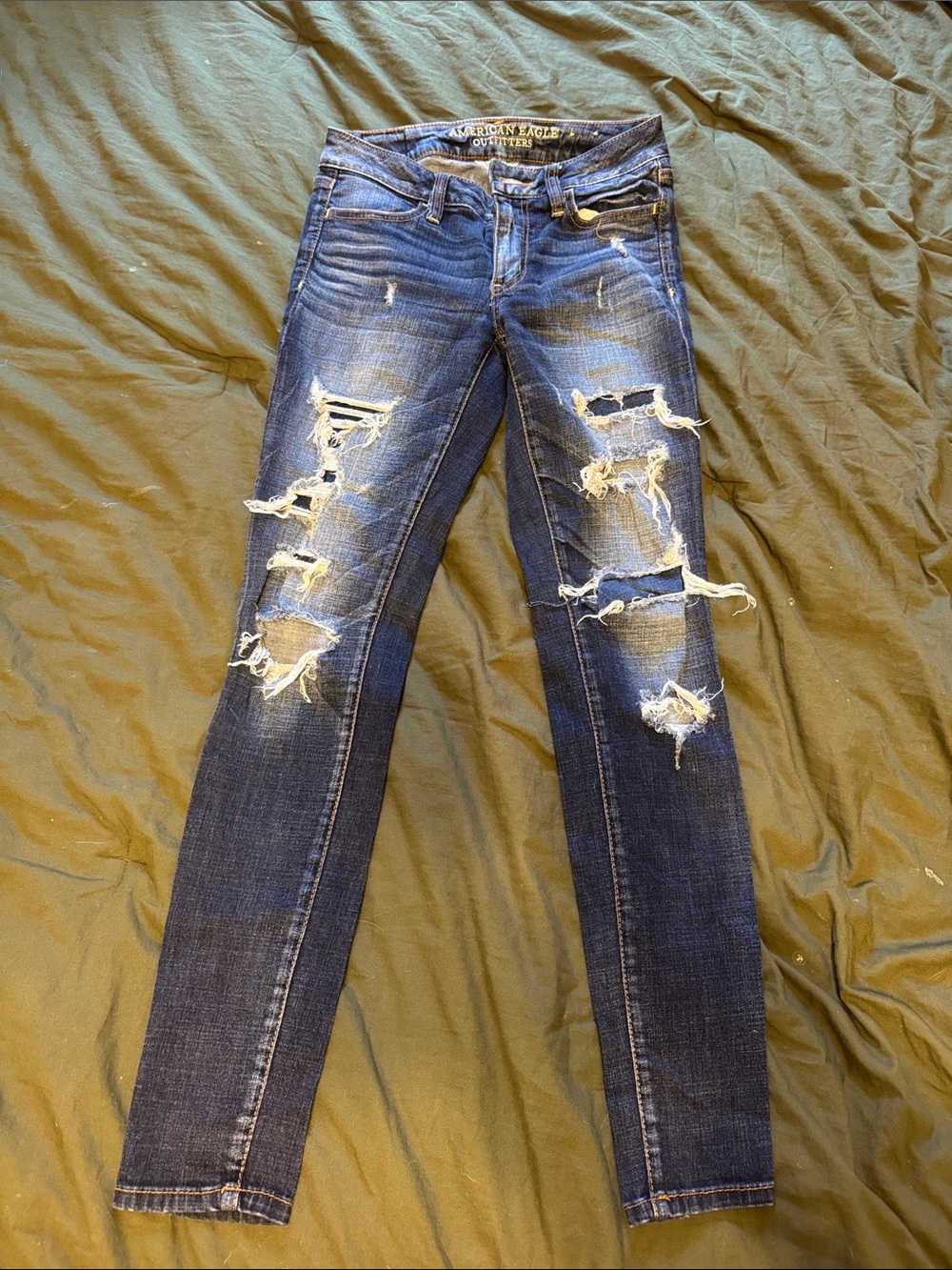 American Eagle Outfitters Distressed Dark Blue Skinny Jeans
